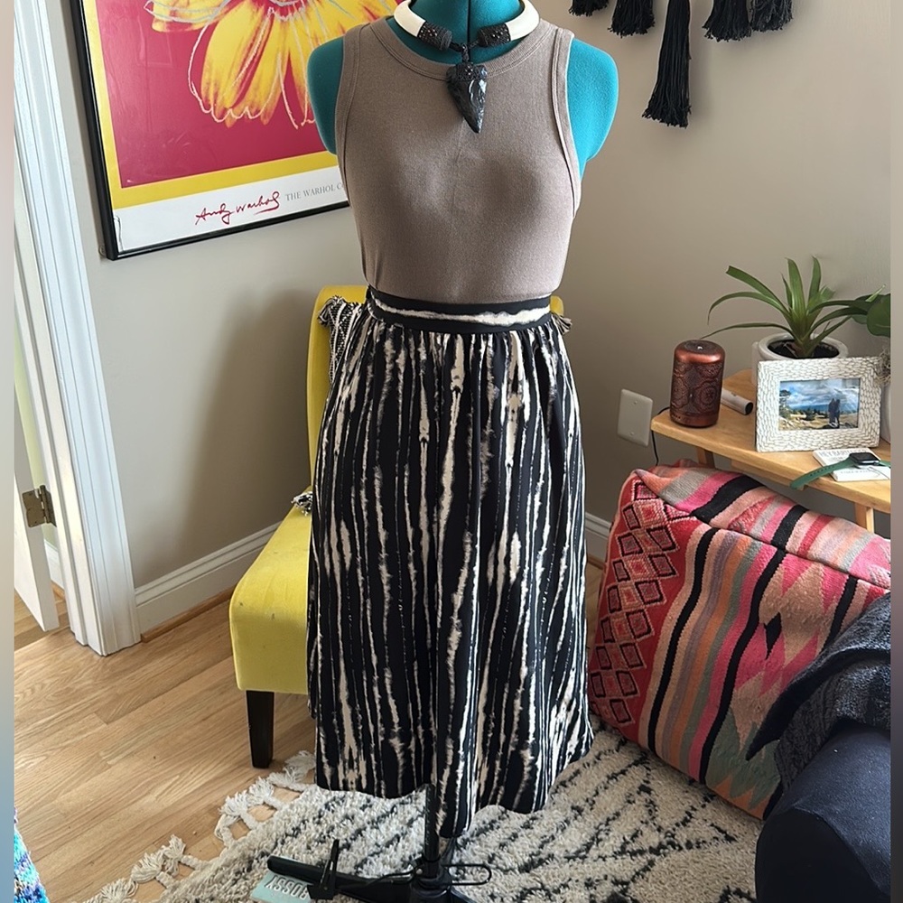 Painted Threads Black and White striped tie dye Midi Skirt
